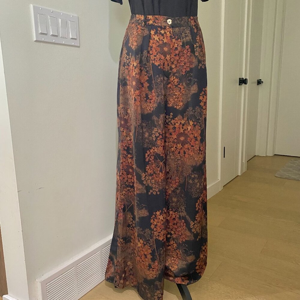 Simons Black and Orange Floral Wide Leg Pants